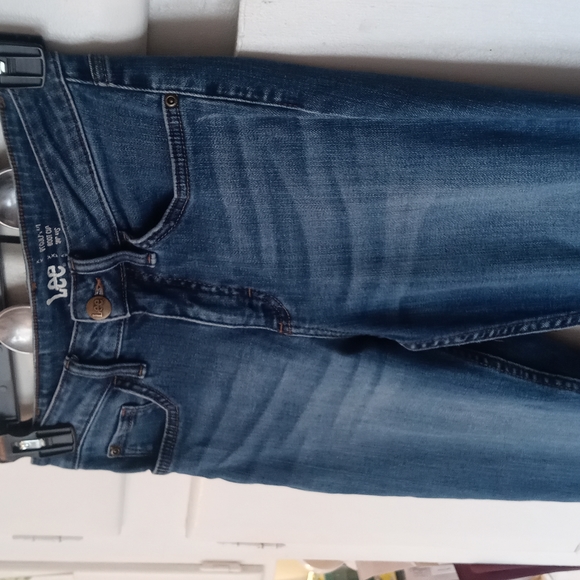 Lee Jeans - Picture 4 of 7